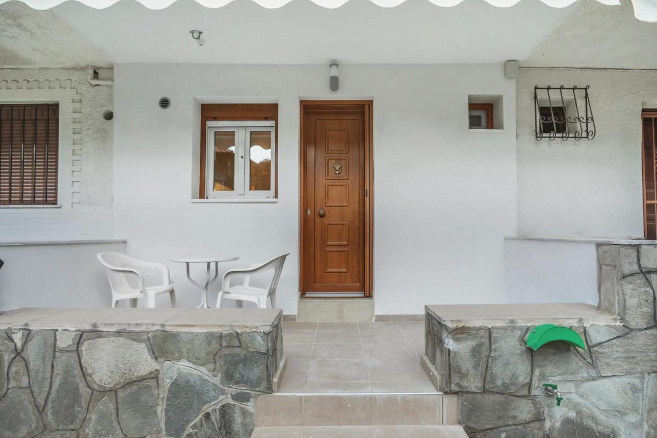 Boutique Maisonette Pefkochori Bagian luar foto